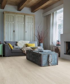 Quick-Step "Majestic" vízálló laminált padló - Világosszürke erdei tölgy