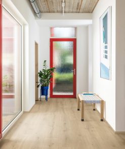 Quick-Step "Majestic" vízálló laminált padló - Világos sivatagi természetes tölgy